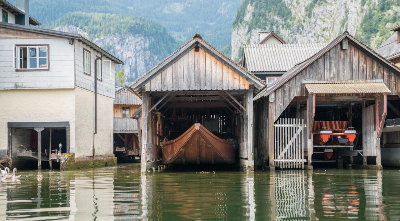 Glueck Am See - Apartment Mit Seezugang Hallstatt Luaran gambar